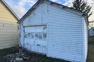 813 4th St SE, Bemidji, MN 56601 - Photo 5