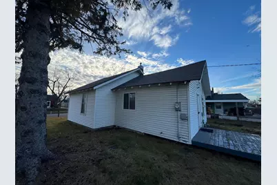 813 4th Street SE, Bemidji, MN 56601 - Photo 1