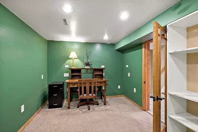 1926 Flandrau Street N, Maplewood, MN 55109 - Photo 35