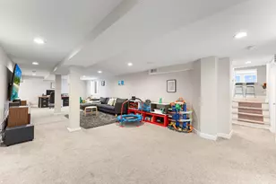 5325 Twin Lake Blvd E, Brooklyn Center, MN 55429 - Photo 27