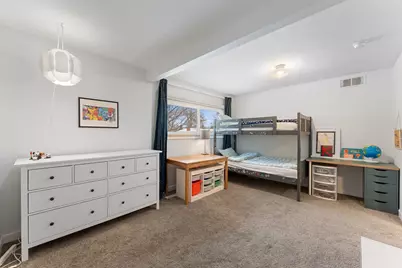 5325 Twin Lake Boulevard E, Brooklyn Center, MN 55429 - Photo 23