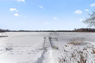 5325 Twin Lake Blvd E, Brooklyn Center, MN 55429 - Photo 39