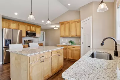 708 Mojo Trail, Hudson, WI 54016 - Photo 11