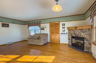 519 Pershing Ave SE, Bemidji, MN 56601 - Photo 11