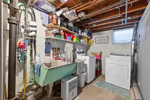 8549 Russell Ave S, Bloomington, MN 55431 - Photo 25