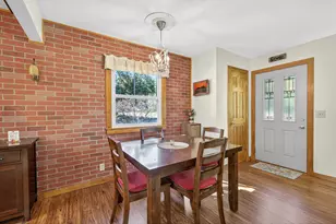 8549 Russell Ave S, Bloomington, MN 55431 - Photo 5