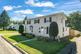 246 Beech Ave, Owatonna, MN 55060 - Photo 1