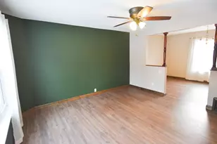 204 Conley Ave S, Thief River Falls, MN 56701 - Photo 17