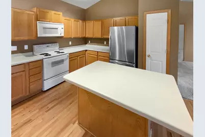 15312 Flower Way #196, Apple Valley, MN 55124 - Photo 11