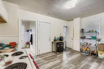 849 6th Street E, Saint Paul, MN 55106 - Photo 7