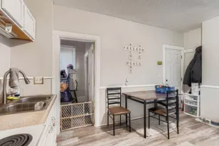 849 6th St E, Saint Paul, MN 55106 - Photo 23