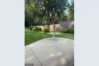 2061 Arlington Avenue E, Saint Paul, MN 55119 - Photo 5