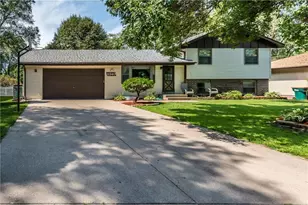 11340 7th St NE, Blaine, MN 55434 - Photo 1