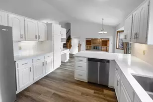 11053 N Eagle Lake Blvd, Maple Grove, MN 55369 - Photo 17