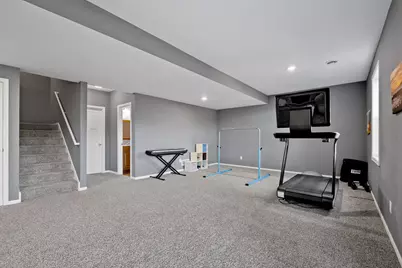 1525 Hemlock Way, Chanhassen, MN 55317 - Photo 37