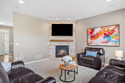 1525 Hemlock Way, Chanhassen, MN 55317 - Photo 11