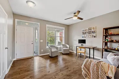 1525 Hemlock Way, Chanhassen, MN 55317 - Photo 3