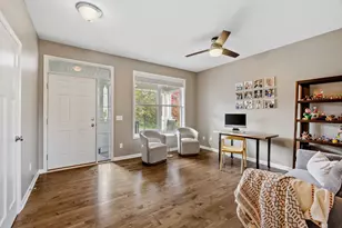 1525 Hemlock Way, Chanhassen, MN 55317 - Photo 3