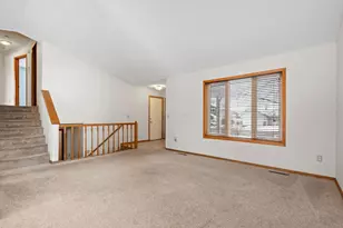 10716 Kalland Dr NE, Albertville, MN 55301 - Photo 13