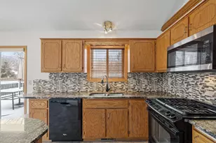 10716 Kalland Dr NE, Albertville, MN 55301 - Photo 21