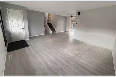 901 Oak Ridge Point NE, Blaine, MN 55434 - Photo 3