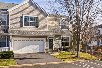 1632 Legacy Parkway E #4, Maplewood, MN 55109 - Photo 1