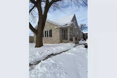 811 Tilden Street, Fairmont, MN 56031 - Photo 1