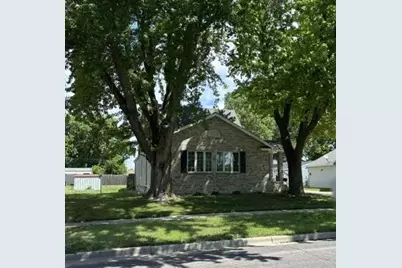 811 Tilden Street, Fairmont, MN 56031 - Photo 1