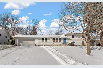 7447 Cloman Way, Inver Grove Heights, MN 55076 - Photo 45