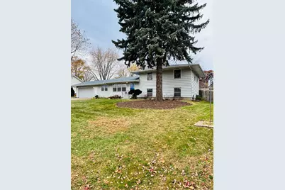 7447 Cloman Way, Inver Grove Heights, MN 55076 - Photo 5