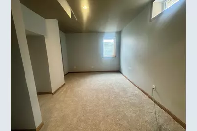 5239 N 6th Street, Minneapolis, MN 55430 - Photo 7