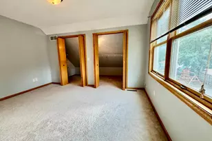 5239 N 6th St, Minneapolis, MN 55430 - Photo 23