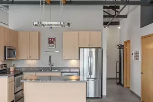 111 E Franklin Ave, Minneapolis, MN 55404 - Photo 9