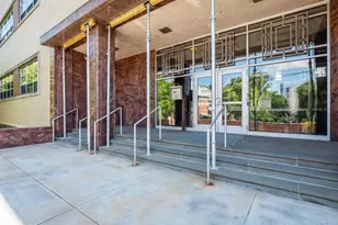 111 E Franklin Ave, Minneapolis, MN 55404 - Photo 23