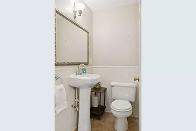 904 Dayton Avenue, Saint Paul, MN 55104 - Photo 25