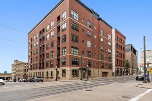 270 4th St E, Saint Paul, MN 55101 - Photo 1