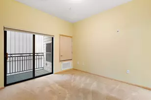 270 4th St E, Saint Paul, MN 55101 - Photo 11