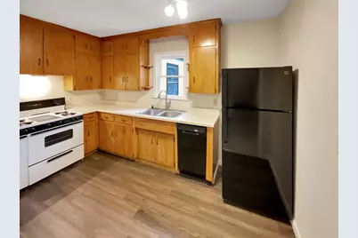 2022 English Street, Maplewood, MN 55109 - Photo 7