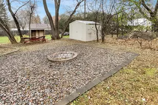 2022 English St, Maplewood, MN 55109 - Photo 15