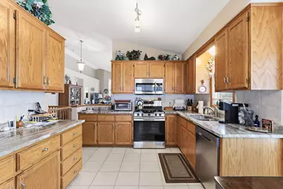 8813 Stonebrooke Court, Woodbury, MN 55125 - Photo 13