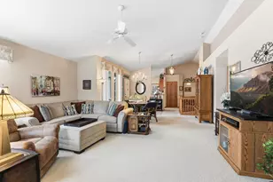 8813 Stonebrooke Ct, Woodbury, MN 55125 - Photo 9