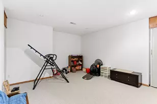 8813 Stonebrooke Ct, Woodbury, MN 55125 - Photo 33