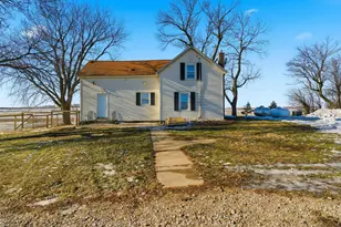 5134 340th Ave, Blue Earth, MN 56013 - Photo 7