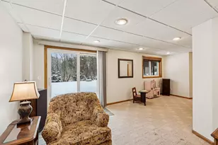 9000 Parkside Dr, Woodbury, MN 55125 - Photo 39