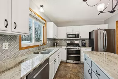 9000 Parkside Drive, Woodbury, MN 55125 - Photo 15