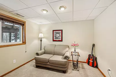 9000 Parkside Drive, Woodbury, MN 55125 - Photo 35