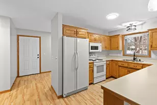 10993 Kirby Blvd, Chisago City, MN 55013 - Photo 5