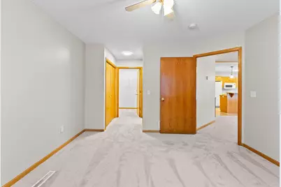 10993 Kirby Boulevard, Chisago City, MN 55013 - Photo 17