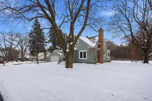 760 Heather Dr, Shoreview, MN 55126 - Photo 1