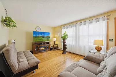 1494 21st Avenue NW #4, New Brighton, MN 55112 - Photo 3